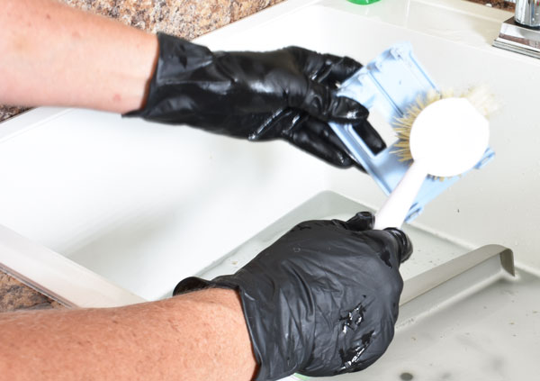 How to kill mold on a Front load washer You need: Bleach Gloves